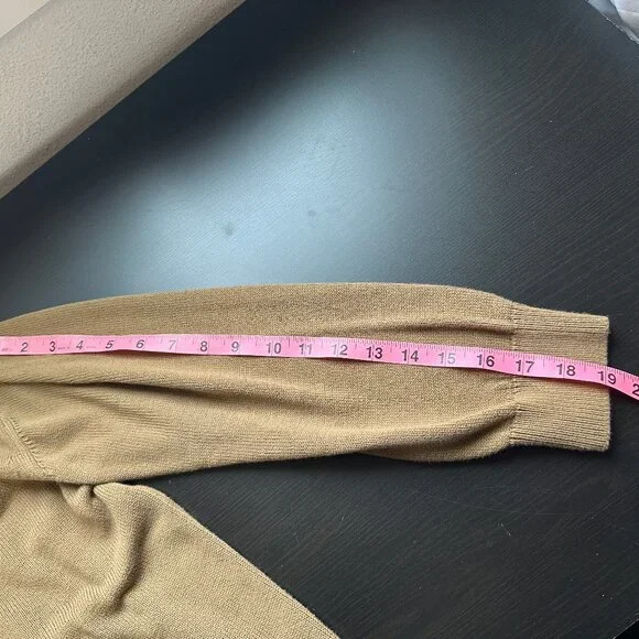 Everlane Olive Green 100% Cotton V-Neck Sweater - Picture 10 of 11